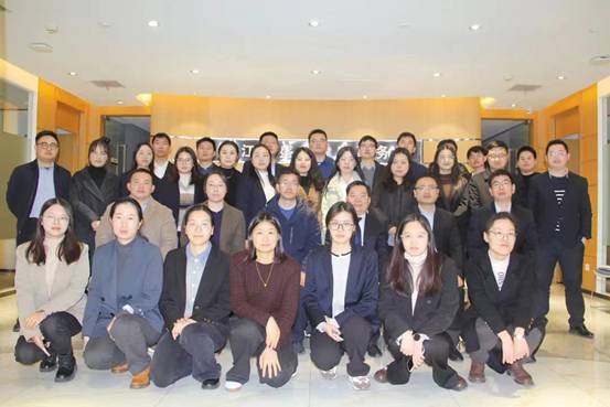 院领导带领师生参观江苏盛望律师事务所