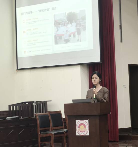 5b70ee22ef4208424ff8c0f962d2a334